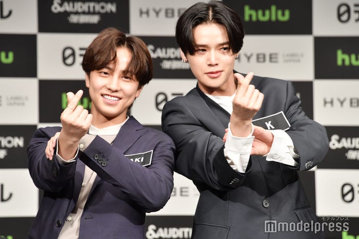 「&ハート」を披露してくれたTAKI、K(C)モデルプレス