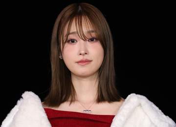 高橋ひかる「国宝級」167センチの立ち姿が圧巻！「恐ろしいくらいのスタイル」「可愛いの限界突破」