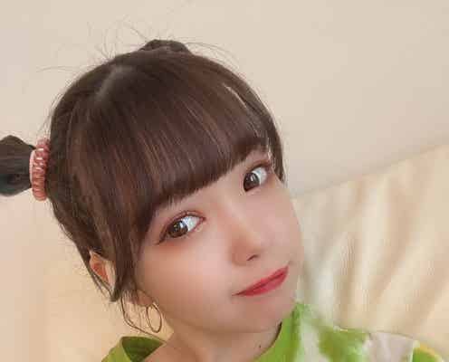 藤田ニコル、“タイダイ染め”お手製Tシャツ×ツインお団子に「真似したい」「可愛すぎる」の声