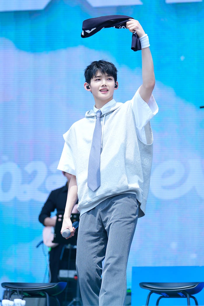 JO(C)Weverse Con Festival