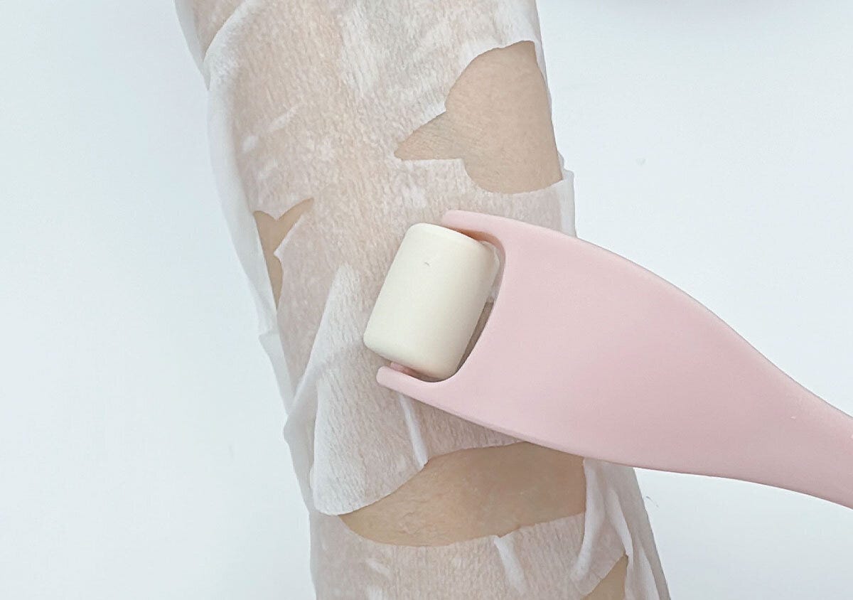 夜美人フェイスパック用ローラー　使用例