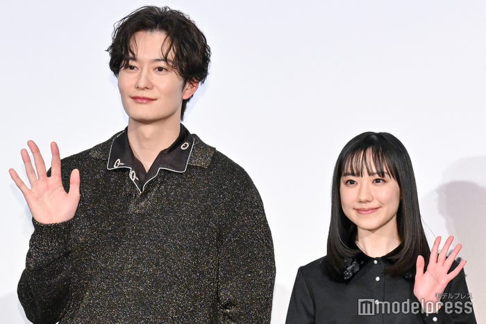 岡田将生、芦田愛菜(C)モデルプレス