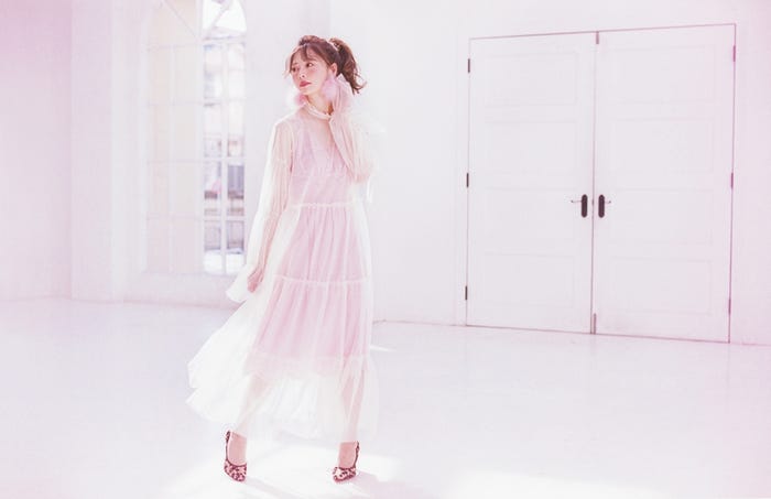 白石麻衣(写真提供:徳間書店)