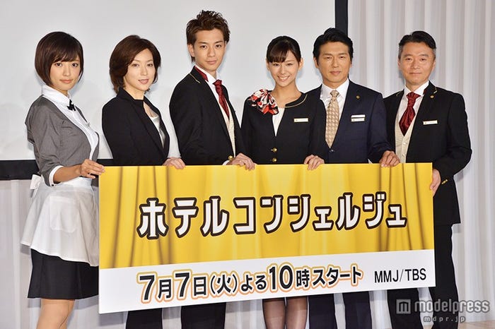 左より:夏菜、若村麻由美、三浦翔平、西内まりや、高橋克典、尾美としのり