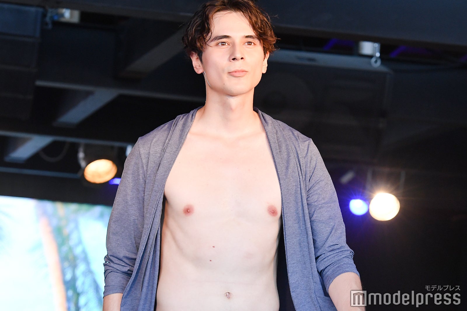 岡本至恩（C）モデルプレス