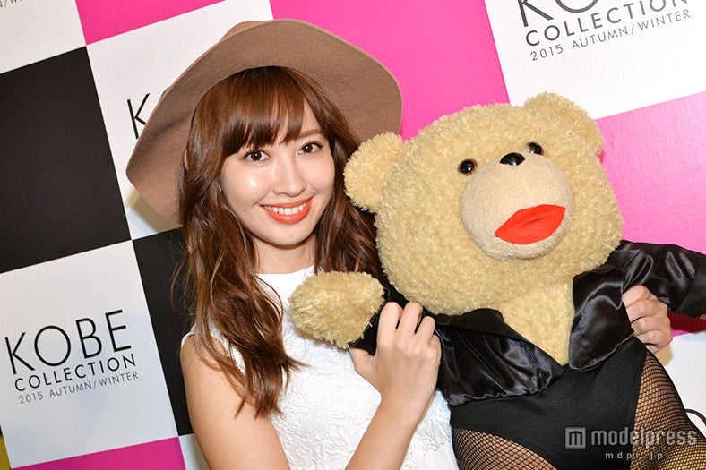 小嶋陽菜、Tバックで魅せた“美尻”の秘訣とは　モデルプレスインタビュー