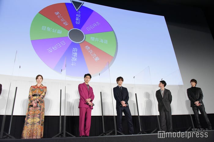 白石麻衣、横浜流星、佐野勇斗、櫻井海音、三浦翔平(C)モデルプレス