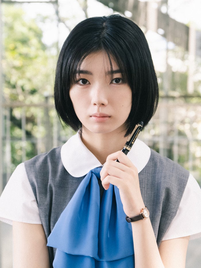 櫻坂46藤吉夏鈴、映画初出演で初主演 共演者も発表＜新米記者トロッ子　私がやらねば誰がやる！＞