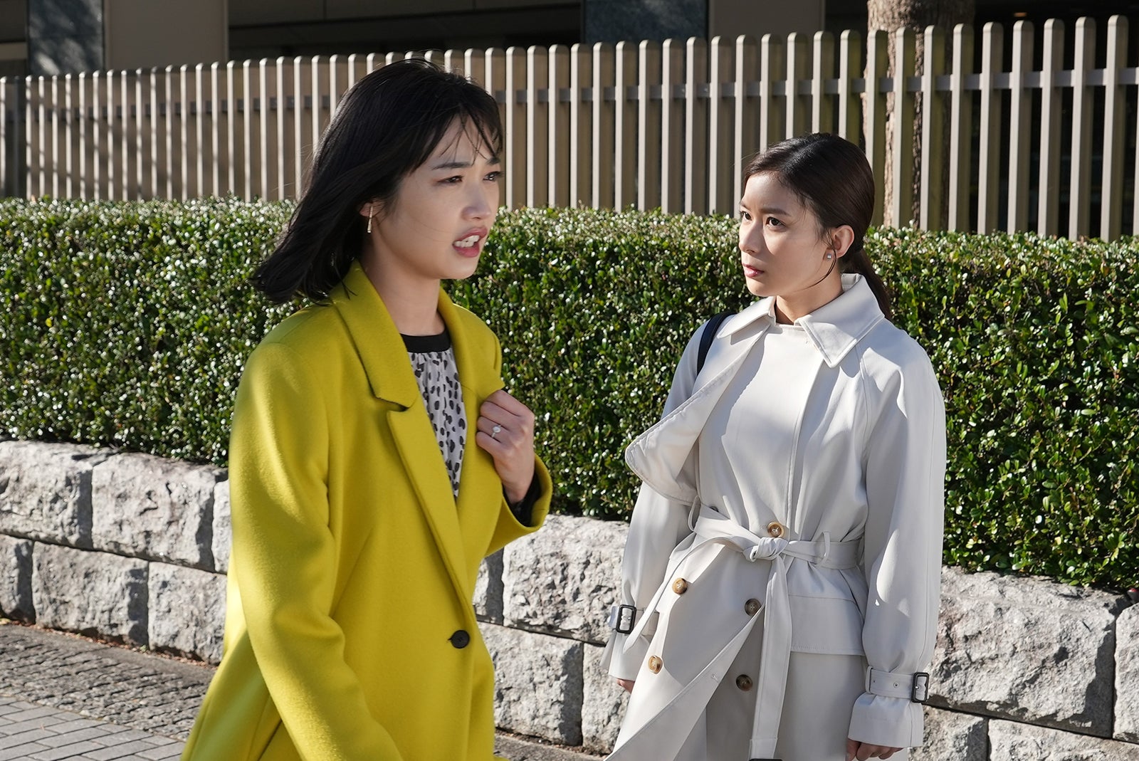 林田岬優、芳根京子／「真犯人フラグ 真相編」第11話より（C）日本テレビ