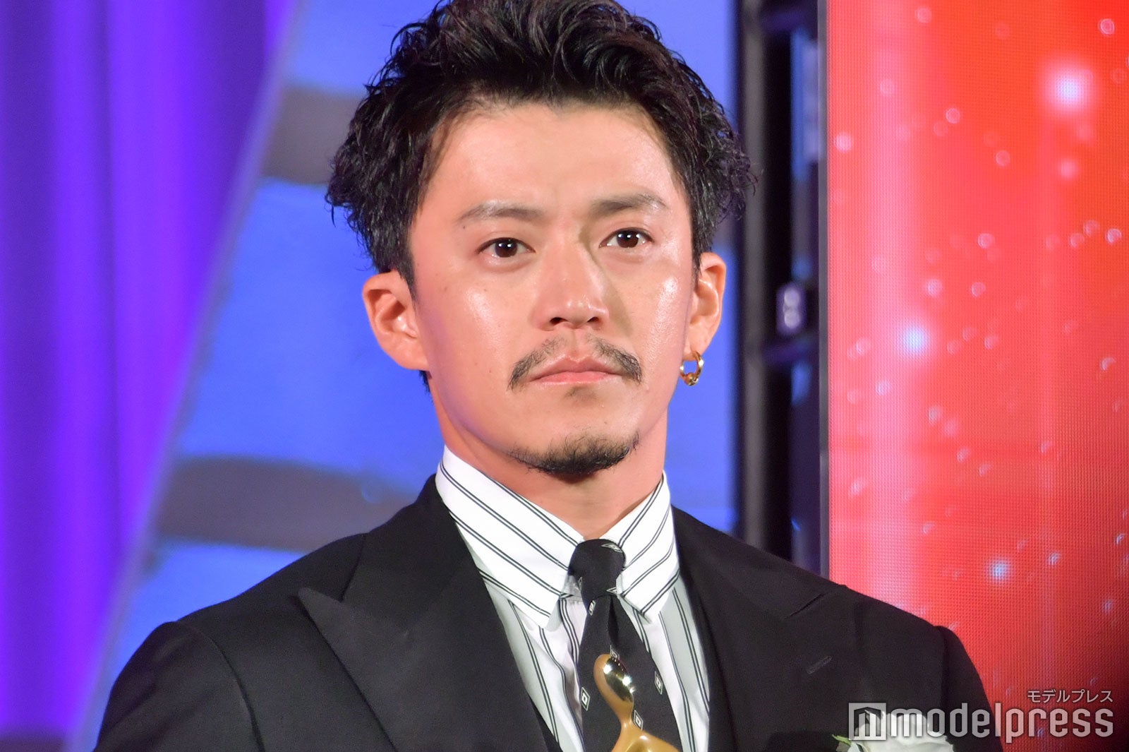 小栗旬（C）モデルプレス