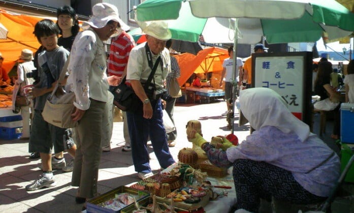 輪島の朝市(写真提供:石川県観光連盟)