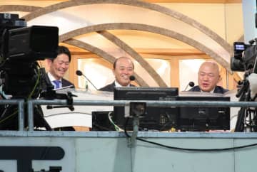 岡田節炸裂に大反響「強いね、強い。おーん」大相撲中継ゲストに阪神・岡田彰布顧問が登場 好角家ぶりネット反響「相撲詳しくて面白い」熱海富士との爆笑エピソードも