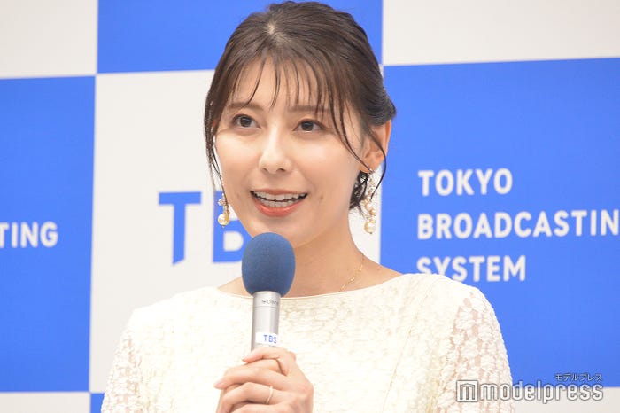 上村彩子アナウンサー(C)モデルプレス