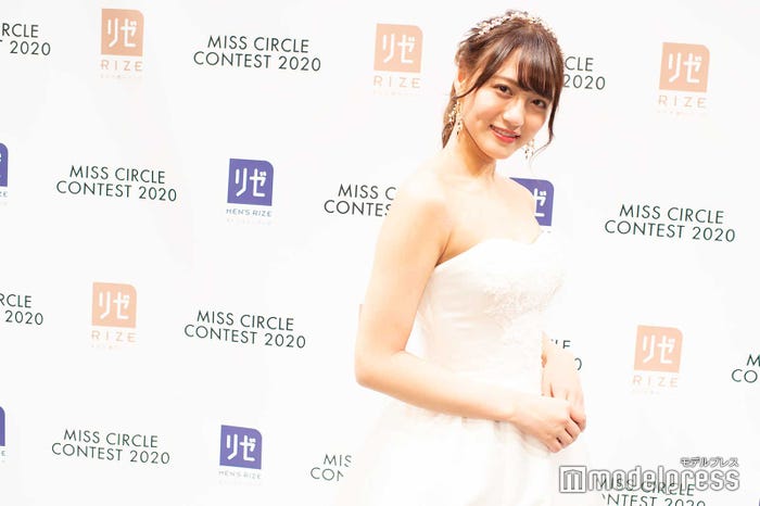 小松原光里さん(C)モデルプレス