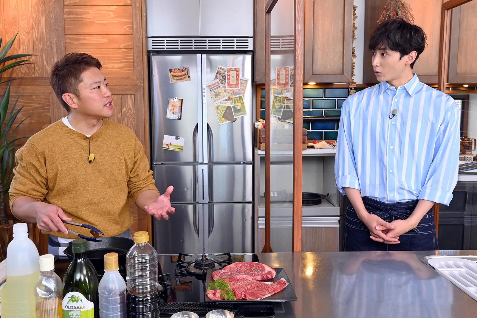 栗原心平、小関裕太（C）テレビ東京