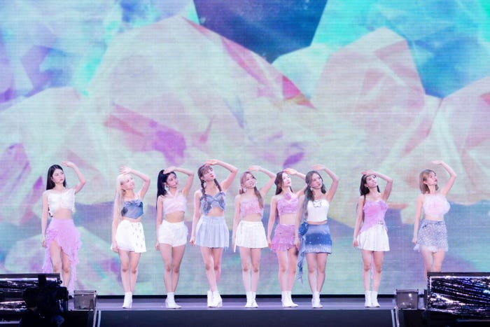 NiziU/撮影:田中聖太郎