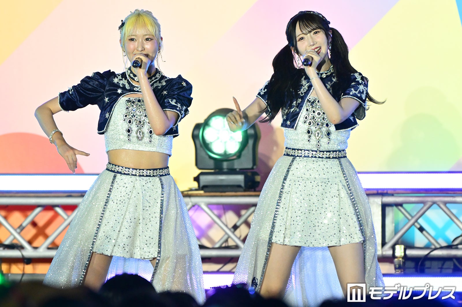 川中子奈月心、谷崎早耶／≠ME（C）モデルプレス