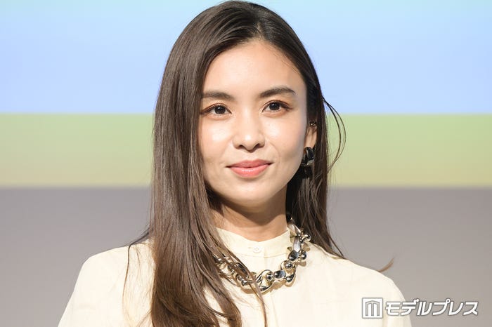 滝沢眞規子(C)モデルプレス