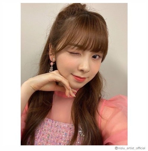 NiziUミイヒは「寝言のクセが強い」リマが目撃