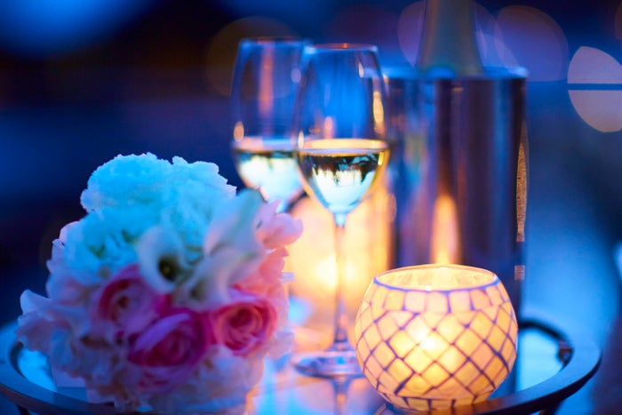 森のほとりcafe＆bar ～氷上の星空特等席～／画像提供：星野リゾート