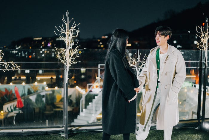 永井愛実、ロビン「花束とオオカミちゃんには騙されない」第4話(C)AbemaTV, Inc.