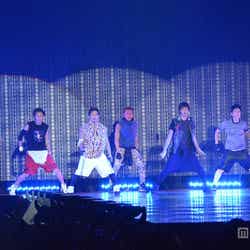 ファッションイベント「東京ランウェイ2013 AUTUMN/WINTER」でライブパフォーマンスを行ったGENERATIONS from EXILE TRIBE