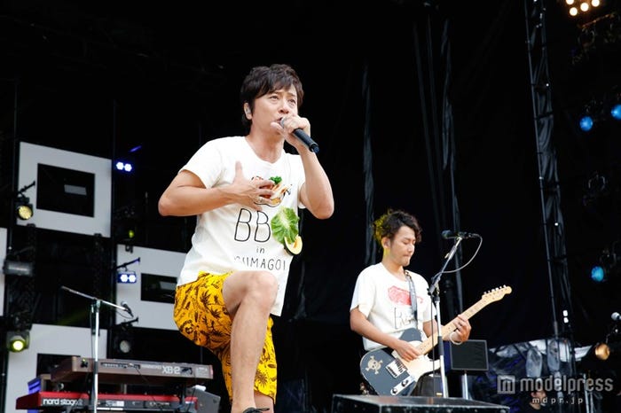 BBQ-OPポルノ(左から:岡野昭仁、新藤晴一)