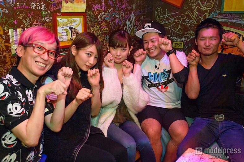 （左から）ビーコママ、岸野里香、渡辺美優紀、一輝くん、はじめちゃん