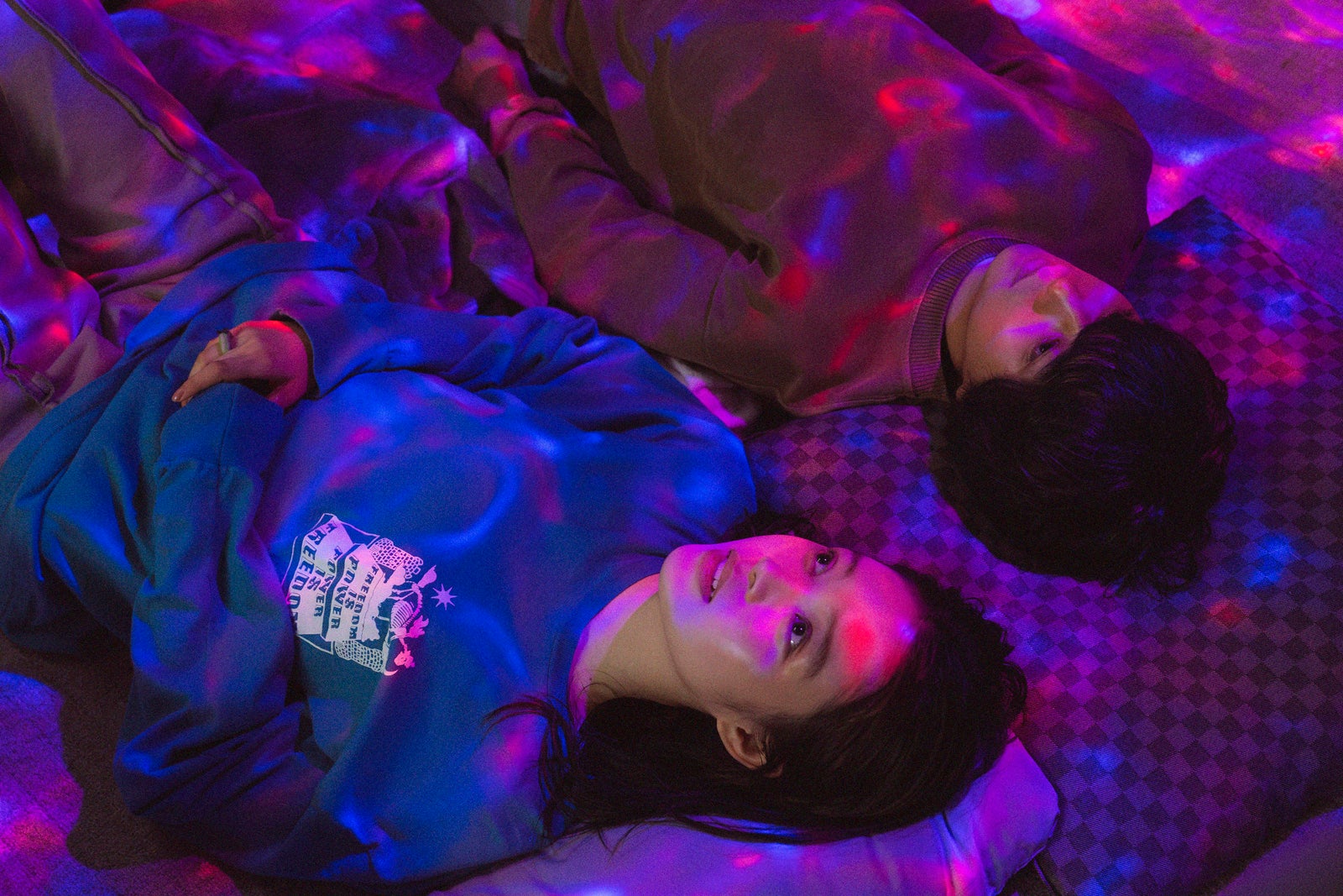 高石あかり、佐藤勝利「アポロの歌」第2話（C）「アポロの歌」製作委員会・MBS