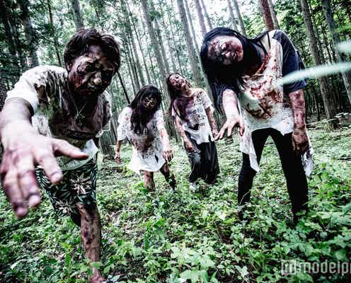 ハロウィン最恐「ゾンビハザード」で“ガチ鬼ごっこ” 血塗れゾンビ100体が襲来