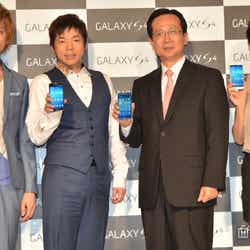 「GALAXY S4 WORLD TOUR 2013 TOKYO」に出席した(左から)山本裕典、今田耕司、石井圭介、内田恭子