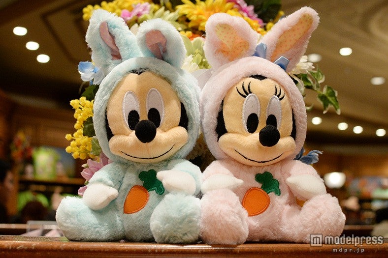 ぬいぐるみ各￥2400／共通グッズ