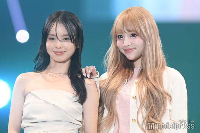 小國舞羽、あいさ(C)モデルプレス