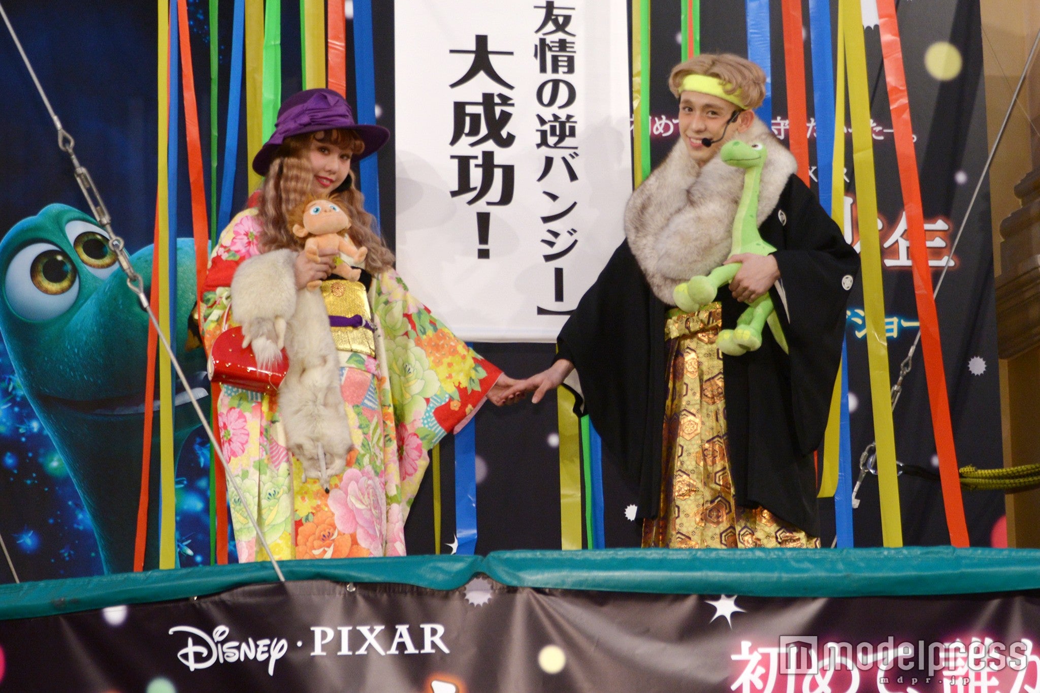 ぺこ・りゅうちぇる、結婚の予定を明かす　お財布事情にも言及