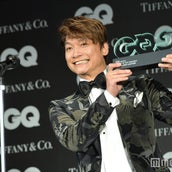 香取慎吾 加藤浩次ら 人にやさしく 出演者が再集結 ドラマ主題歌を熱唱 裏話やマル秘恋話も モデルプレス 香取慎吾 加藤浩次ら 人にやさしく 出演者が再集結 ドラマ主題歌を熱唱 裏話やマル秘恋話も モデルプレス