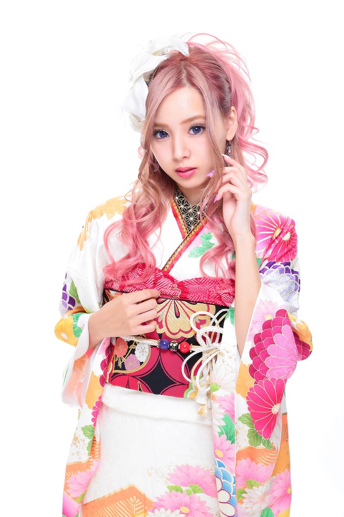 嶋谷愛(画像提供:所属事務所)