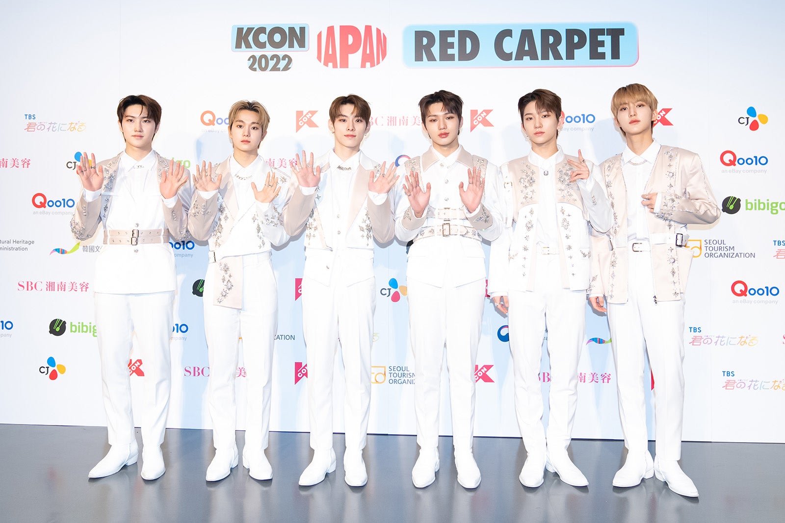 TNX／チェ・テフン、チャン・ヒョンス、ウ・ギョンジュン、チョン・ジュニョク、オ・ソンジュン、ウン・フィ（C）CJ ENM Co., Ltd, All Rights Reserved