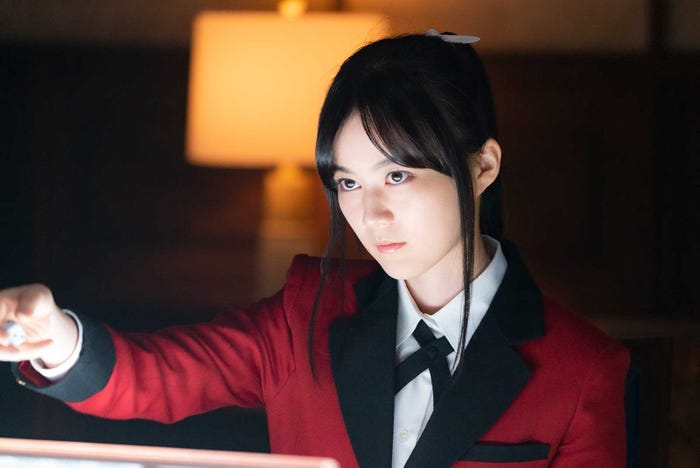 生田絵梨花/「賭ケグルイ双」最終話より (C)河本ほむら・尚村透・斎木桂/SQUARE ENIX(C)2021 ドラマ「賭ケグルイ双」製作委員会