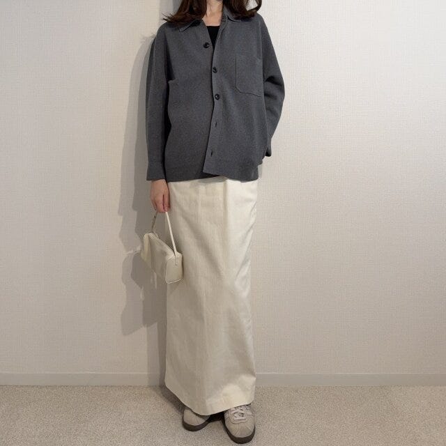 ユニクロミラノリブシャツカーディガン ユニクロミラノリブシャツカーディガンのプルオーバー着用コーデ