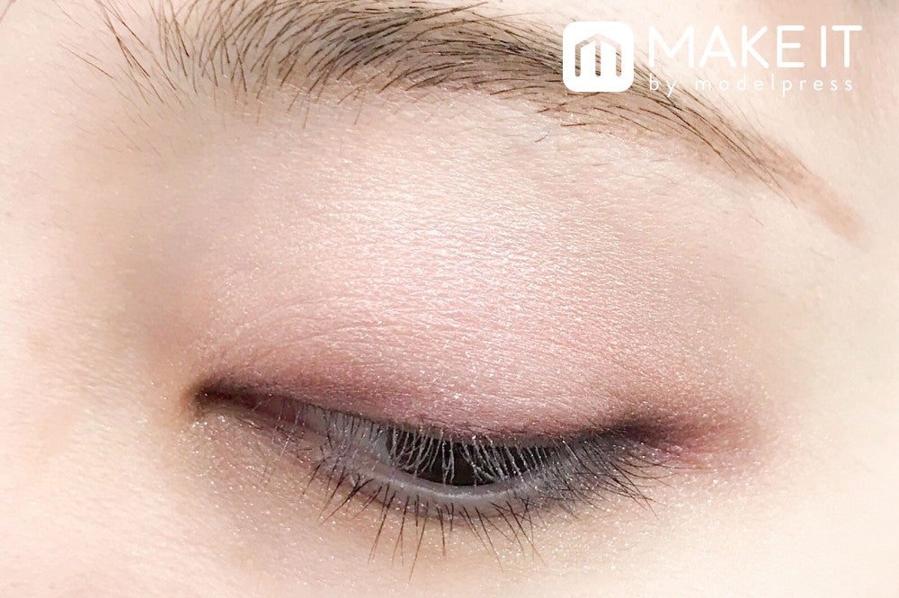 キャンメイク／パーフェクトスタイリストアイズ／17 プリンセスブーケ 使用 (C)メイクイット