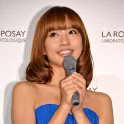 優木まおみ