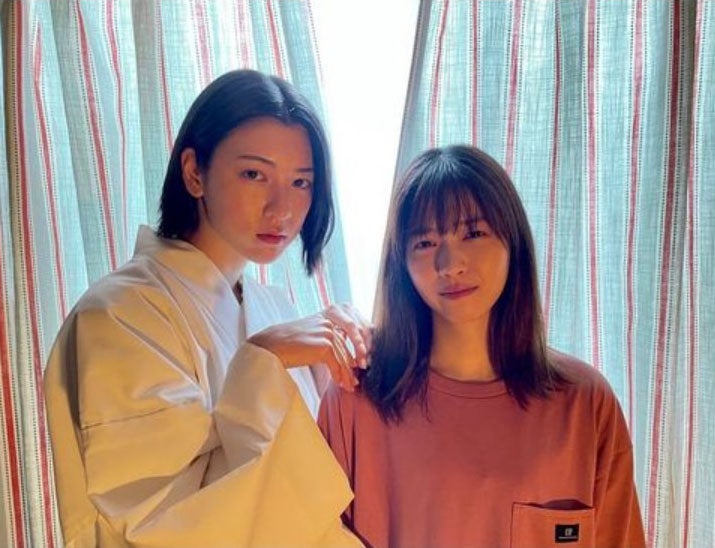 「言霊壮」西野七瀬＆三吉彩花、貴重な仲良しショットに反響「最高の2人」「癒される」