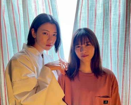 「言霊壮」西野七瀬&三吉彩花、貴重な仲良しショットに反響「最高の2人」「癒される」