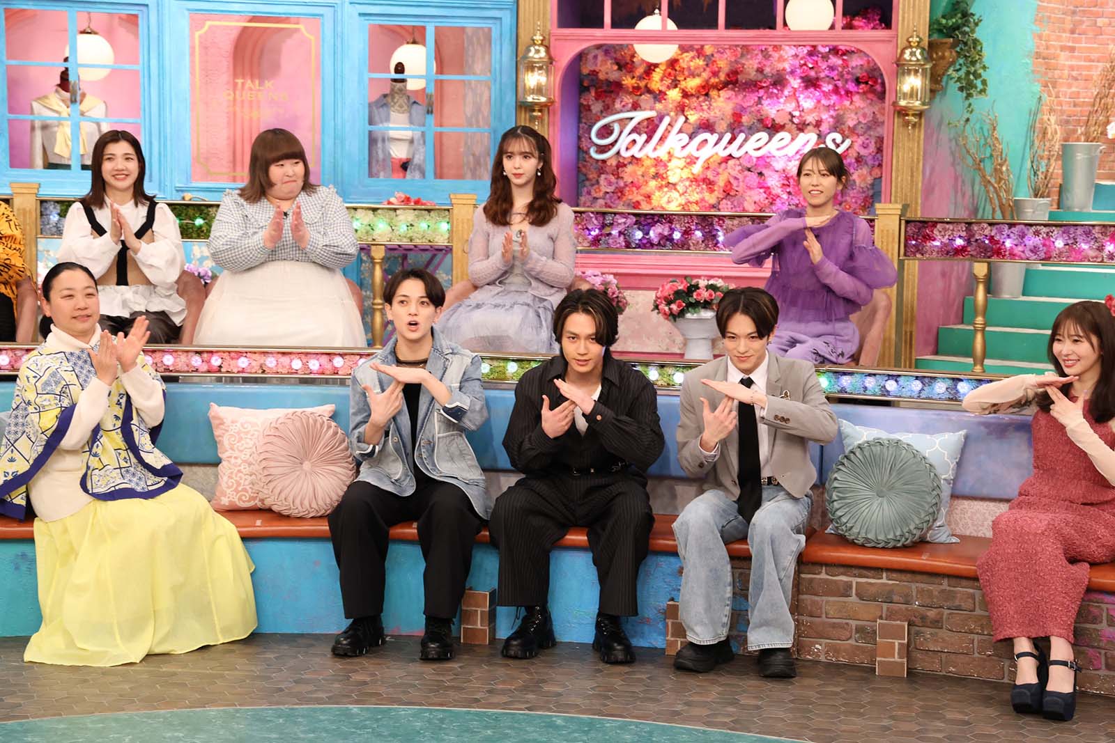 Travis Japan宮近海斗・松田元太・松倉海斗 公式写真｜Yahoo
