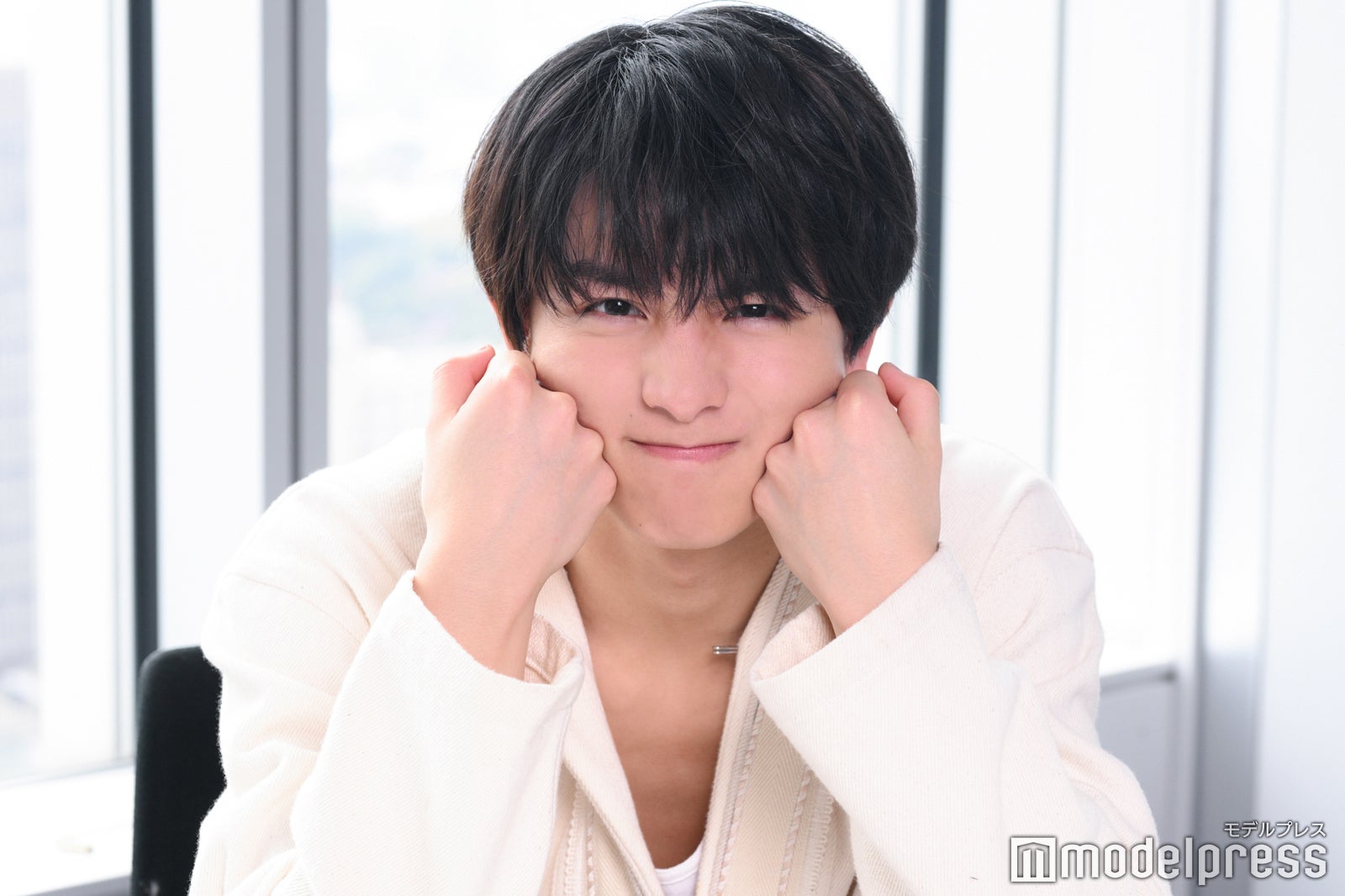 「年下犬系男子っぽく」に応えてくれた柏木悠（C）モデルプレス