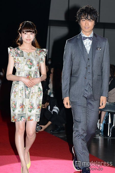 田辺桃子、斎藤工