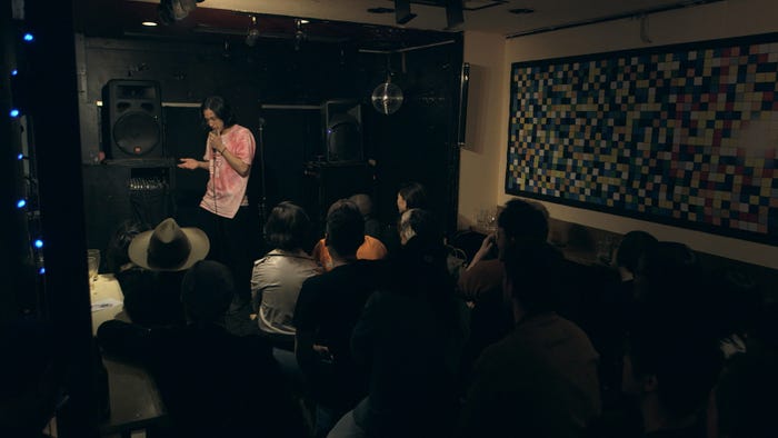 快のスタンドアップコメディデビュー舞台「TERRACE HOUSE TOKYO 2019-2020」30th WEEK(C)フジテレビ/イースト・エンタテインメント
