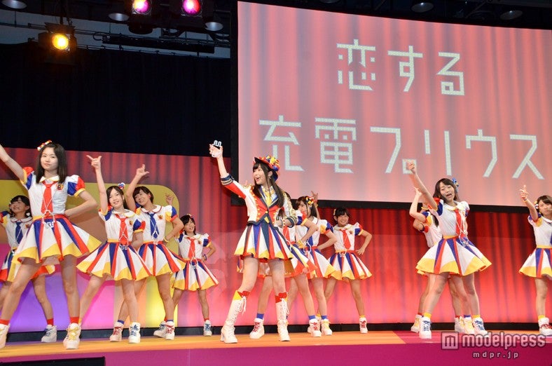 指原莉乃 with AKB48 Team8