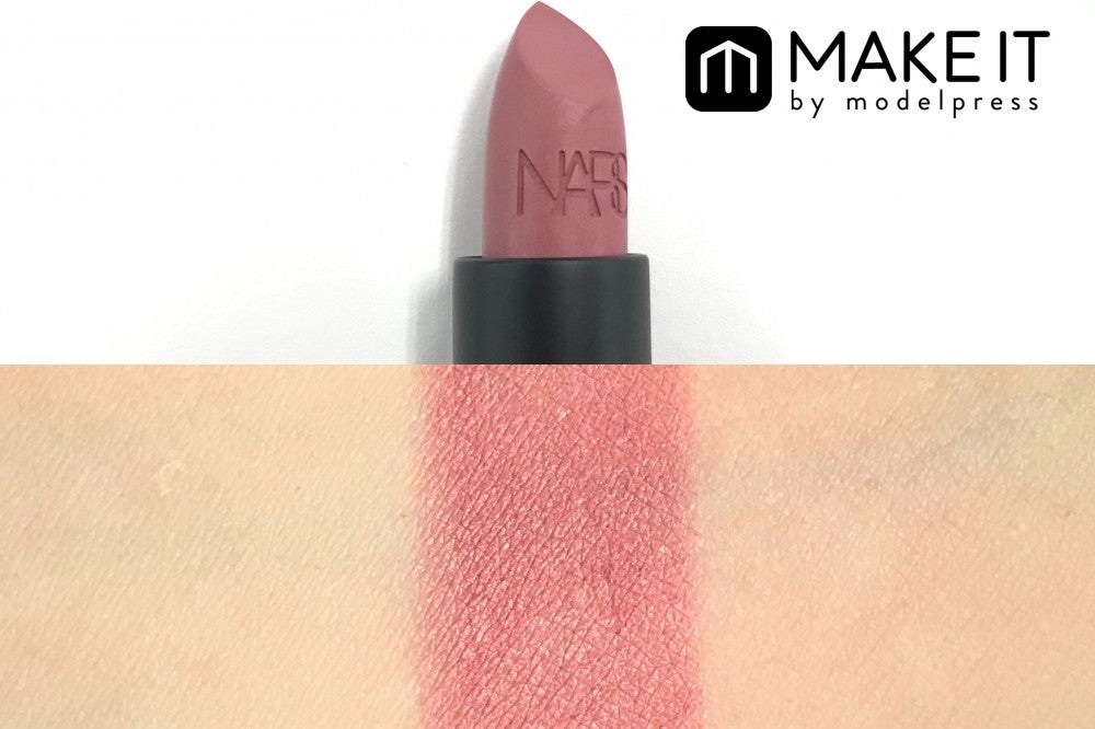 NARS リップスティック／2971／3,300円（税抜） (C)メイクイット
