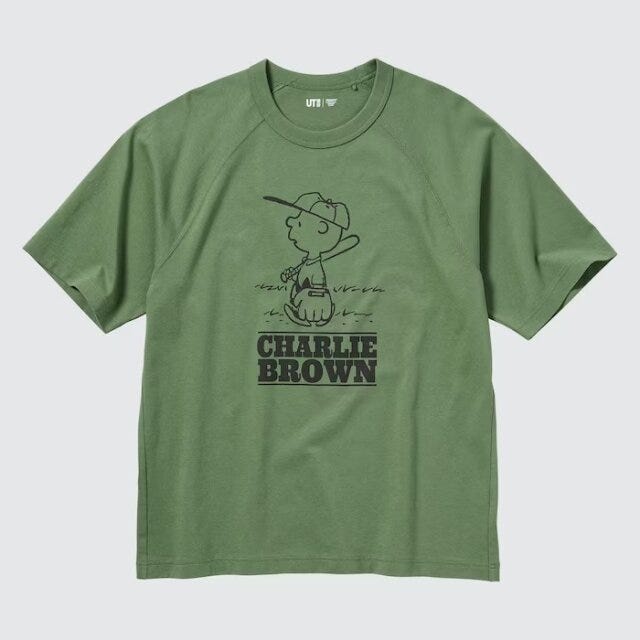 ユニクロ　スヌーピーコラボ　新作　レトロピーナッツUTグラフィックTシャツ